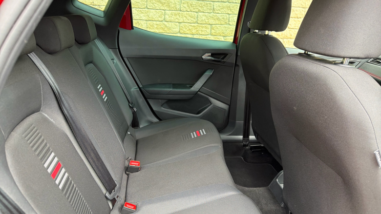 SEAT Arona 1.0 TSI 115 FR 5dr DSG Petrol Hatchback